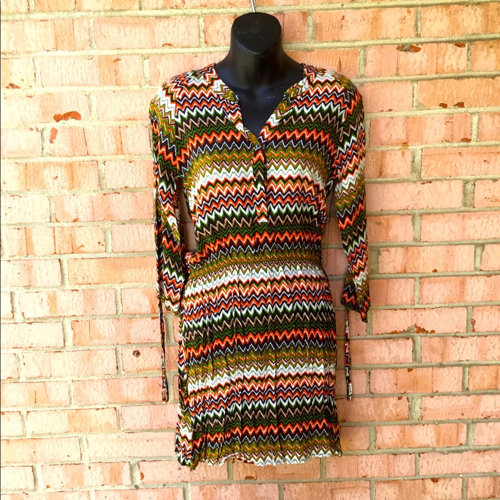 Spring tunic w/ chevron print